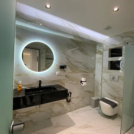 Escape * 新马尔马拉斯