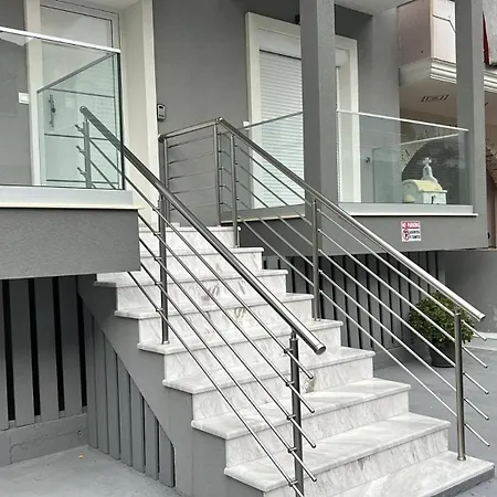 Escape 新马尔马拉斯